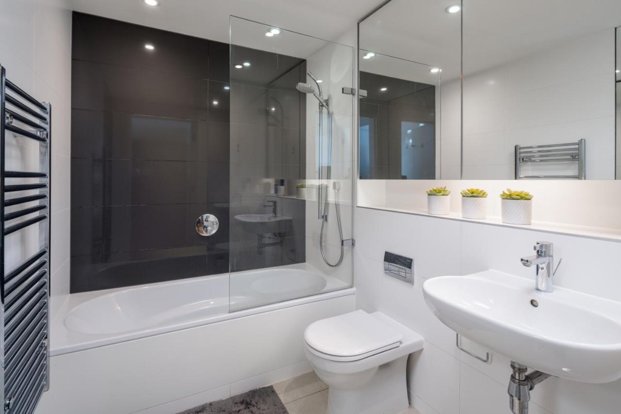 Altido Bright, Modern Apartment In Elephant & Castle London Bagian luar foto